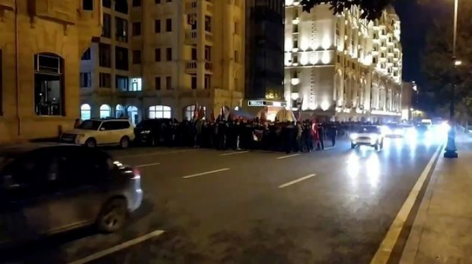 В Баку организовано шествие в связи с освобождением Шуши от оккупации   - ВИДЕО