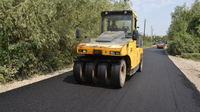 На реконструкцию автодорог в Пираллахы выделено 1,4 млн манатов