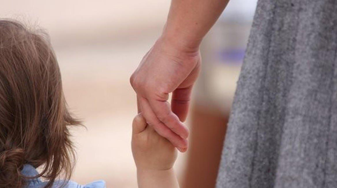 Baxımsız qalan uşaqların anası reabilitasiya prosesinə cəlb olunub