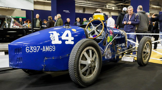 Rotşildlərə məxus “Bugatti” 2,2 milyona satıldı  – Bütün detallar orijinaldır