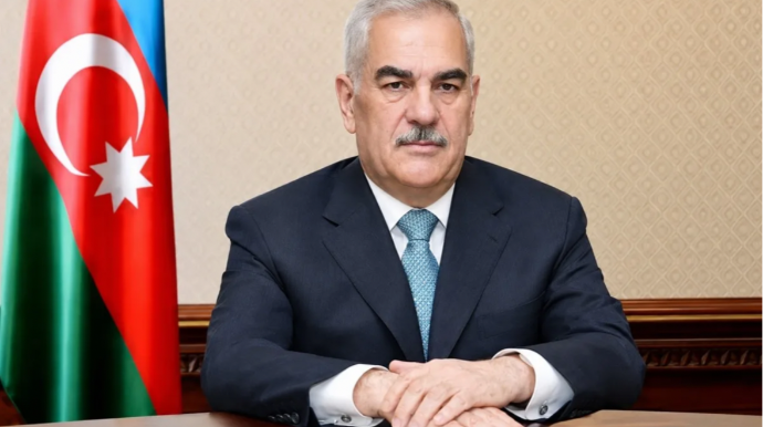 Tanınmış meyxanaçı Vasif Talıbova meyxana qoşdu - VİDEO 