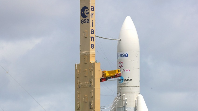 Ракета Ariane-5  вывела на орбиту два спутника связи