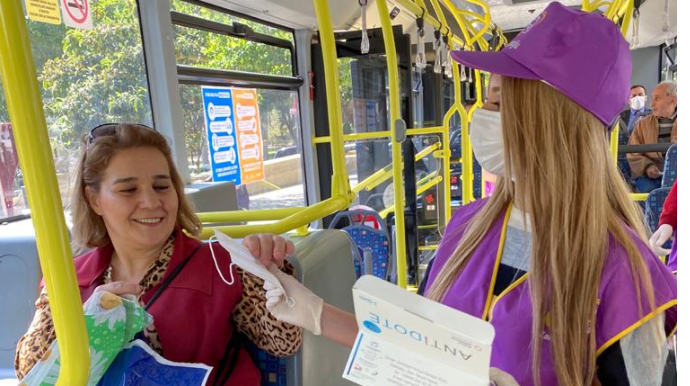 "Xaliq Faiqoğlu" şirkəti 40 min sərnişinə tibbi maska payladı - FOTO