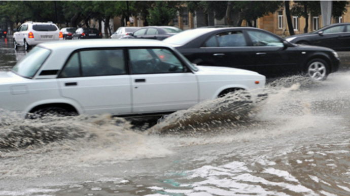 Yağışda ən çox zərər görən maşınlar hansılardır? - "Sürücülər məhkəməyə verməlidir..." 