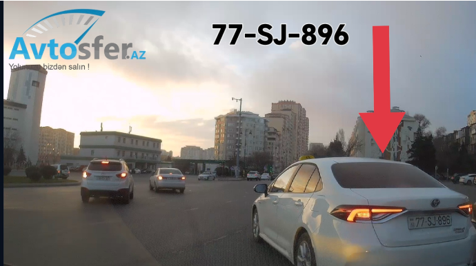 Düzünə gedənlərin zolağından qəfil sola dönüb qəza şəraiti yaratdı  - VİDEO