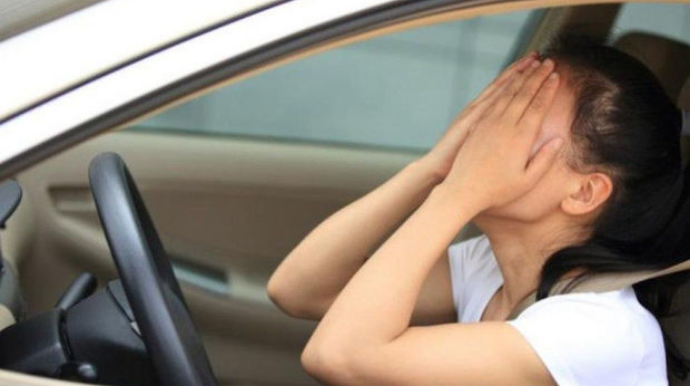 В Баку женщина угнала автомобиль