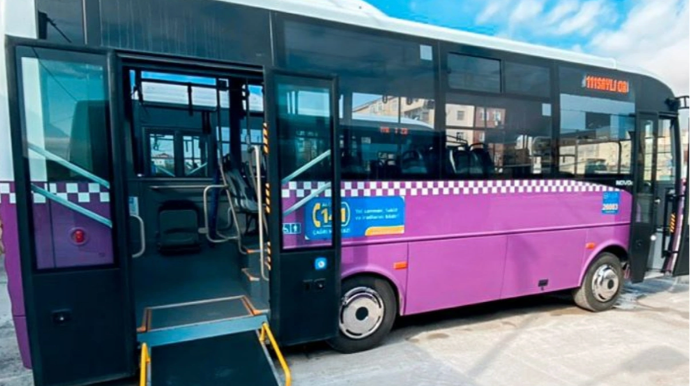 Qaradağda ictimai nəqliyyat problemi: Avtobuslar yaşayış massivinə daxil ola bilmirlər - VİDEO