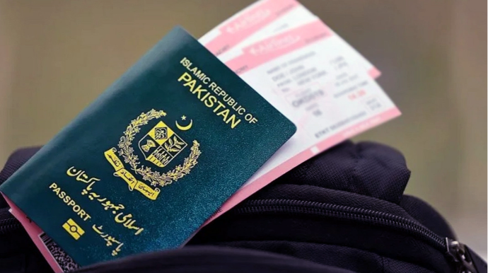 Saxta pasportla Azərbaycana gəlmək istədi, aeroportda tutuldu 