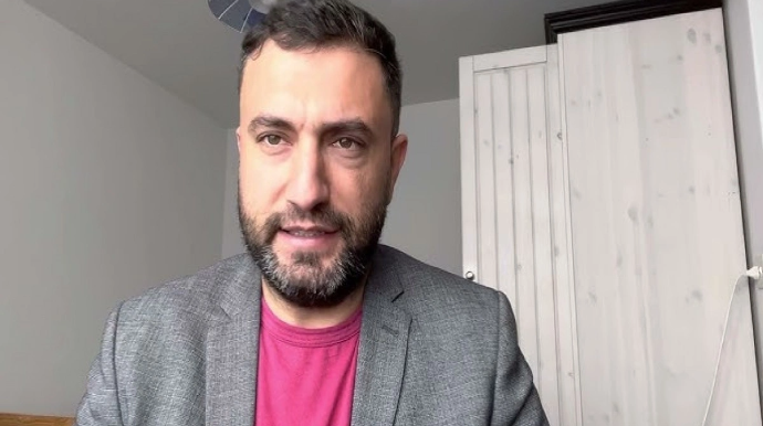 Dövlət əleyhinə çağırışlarda təqsirləndirilən Manaf Cəlilzadənin məhkəməsi başlayıb 