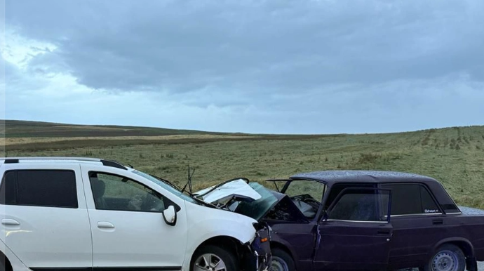 Şamaxıda iki avtomobil TOQQUŞDU: Xəsarət alanlar var - YENİLƏNİB