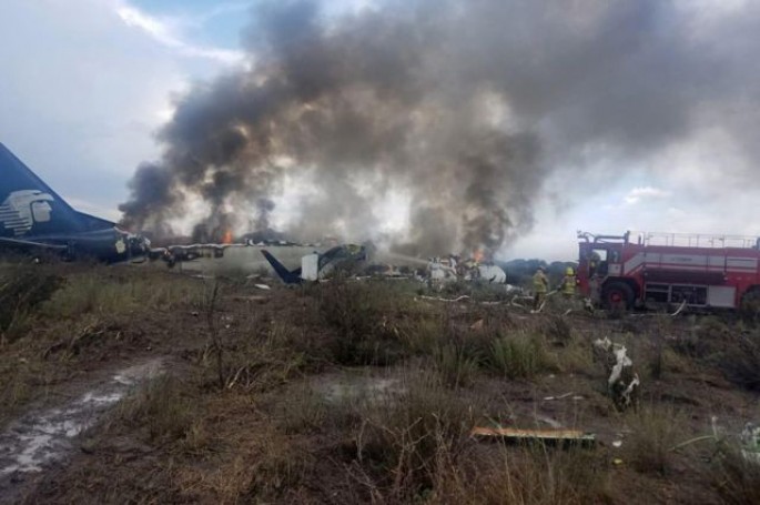 Sərnişin təyyarəsi qəzaya uğradı: 9 ölü, 3 yaralı - FOTO