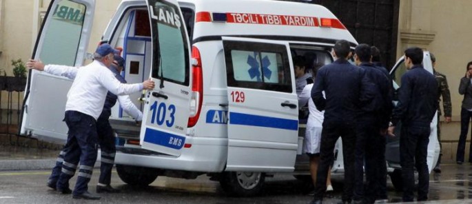 Pirşağıda ağır yol qəzası: 2 nəfər xəsarət alıb