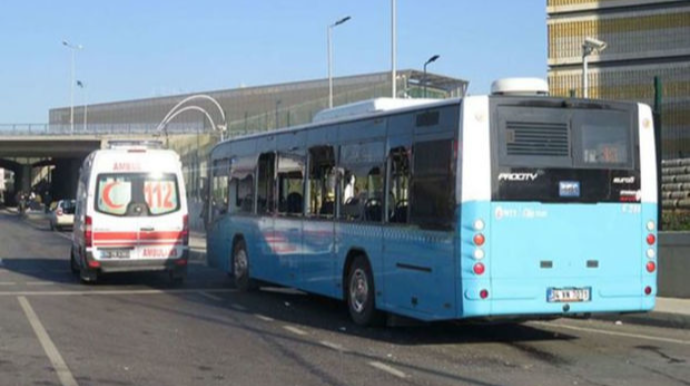 Türkiyədə avtobus qəzası: Çox sayda ölən və yaralananlar var 
