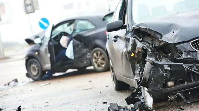 Ötən il yol qəzası törədən qadın sürücülərin sayı açıqlanıb 