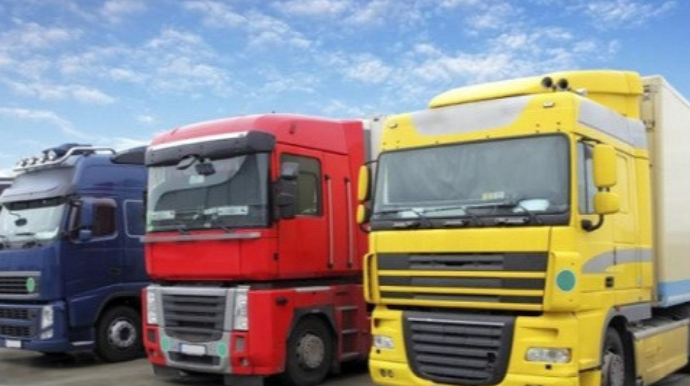 Rusiyaya yük daşıyan sürücülərin nəzərinə! Qaydalar dəyişib - VİDEO