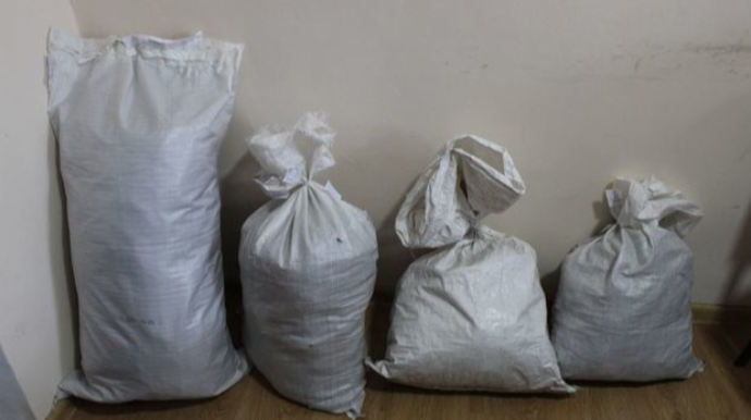 У жителя Гахского района изъяли 10 кг марихуаны  - ФОТО