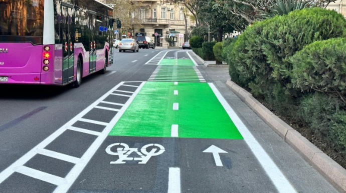 Bakıda 8 Noyabr prospektində avtobus və velosiped zolaqları təşkil ediləcək   - FOTO