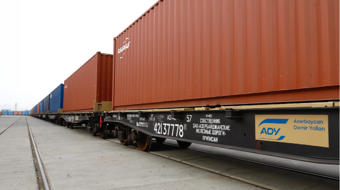 Dəmir yolu ilə 1 milyon tondan çox yük daşındı 