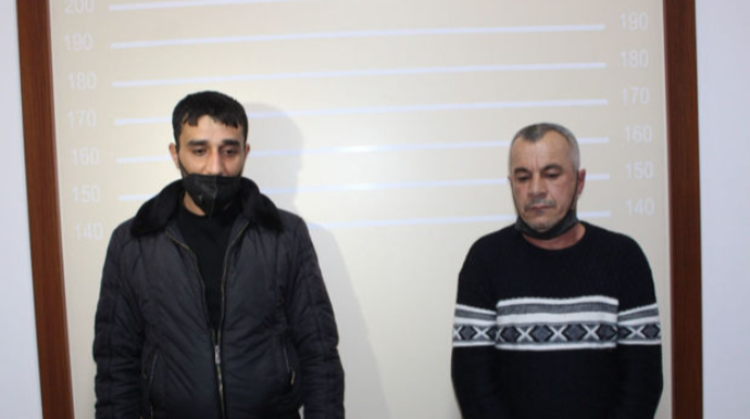 Narkotiki mürəbbə bankalarının arasında gizlədən şəxs saxlanılıb  - FOTO