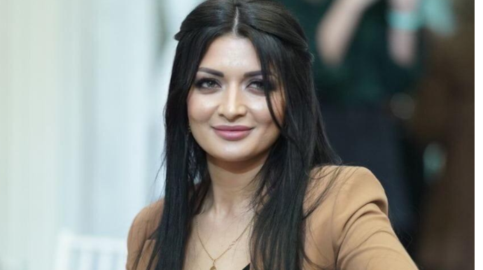 Tanınmış bloger qəzada öldü   - FOTO