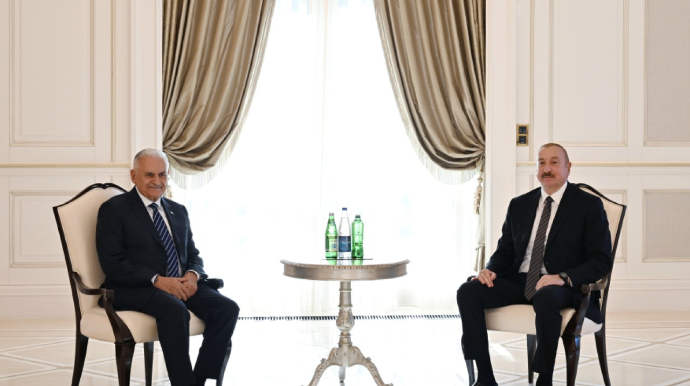 İlham Əliyev Qəbələdə Binəli Yıldırımı qəbul etdi - FOTO