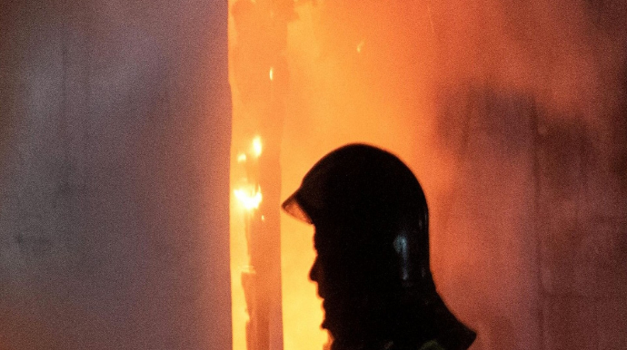 Şəkidə 5 otaqlı evdə yanğın oldu