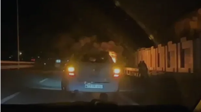 Bakıda DƏHŞƏTLİ QƏZA  - "Toyota" yandı, ölən və xəsarət alanlar var - VİDEO 