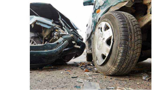 Bakıda iki avtomobil toqquşub – FOTO 