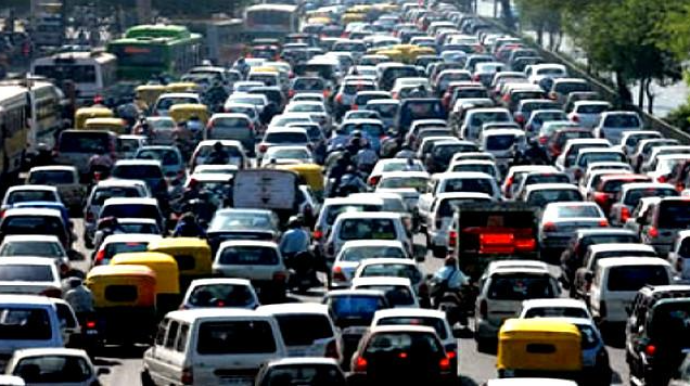 Köhnəlmiş avtomobillərin yollardan yığışdırılması necə baş tutacaq?