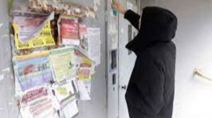 Bakıda reklamlarla bağlı YENİ QADAĞA 