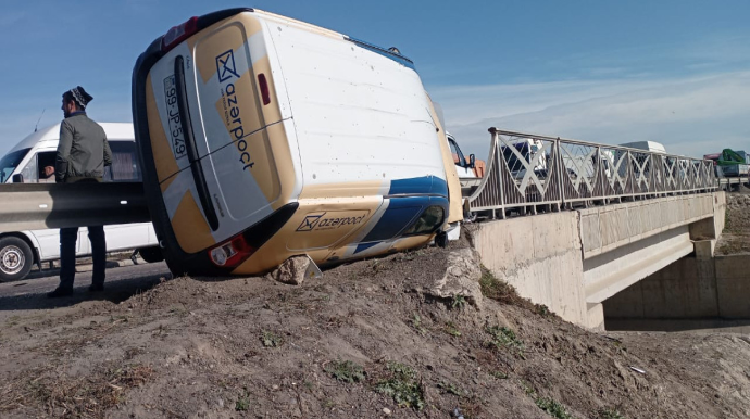 Sabirabadda qəza magistral yolda tıxac yaratdı  - FOTO