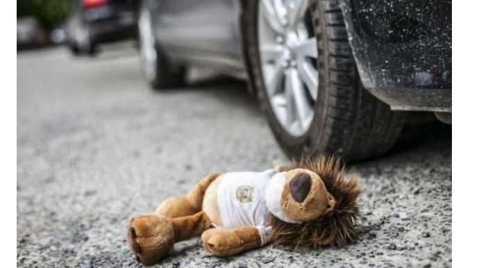 В Баку автомобиль сбил пятилетнего мальчика