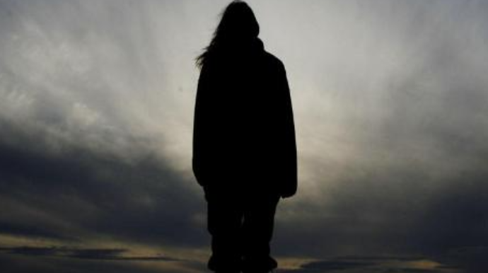 Bakıda 17 yaşlı qız YOXA ÇIXDI 