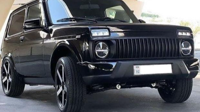 “Niva” sürən qadın anasını vurub öldürdü 