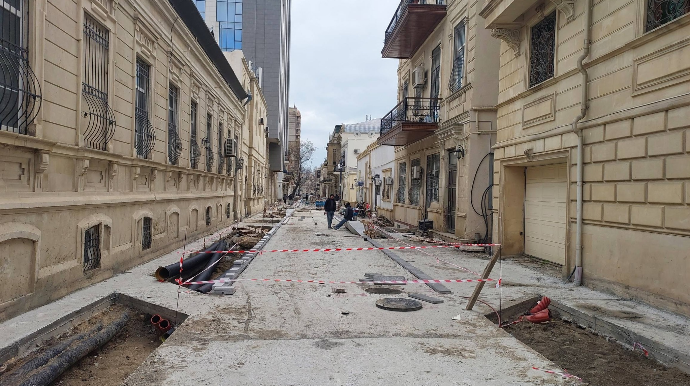 İslam Səfərli küçəsi piyadalar üçün necə əlverişli ola bilər? – EKSPERT AÇIQLADI 