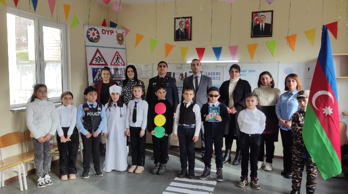 Şəki DYP maarifləndirmə tədbirləri davam etdirir - FOTO