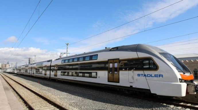 Doqquz ayda dəmir yolu ilə yeddi milyondan çox sərnişin daşınıb 