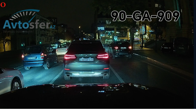 Qabağa düşmək üçün belə hərəkət edən sürücülərin diqqətinə! - TƏHLÜKƏLİDİR - VİDEO  