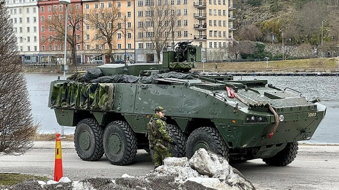 Almaniya tank və zirehli maşın alır - NATO-nun tələbi