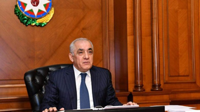 Baş nazir karantin rejimi ilə bağlı iclas keçirdi