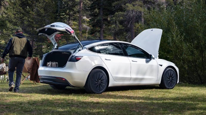 Amerikalılar ən çox bu elektromobilləri alırlar - FOTO