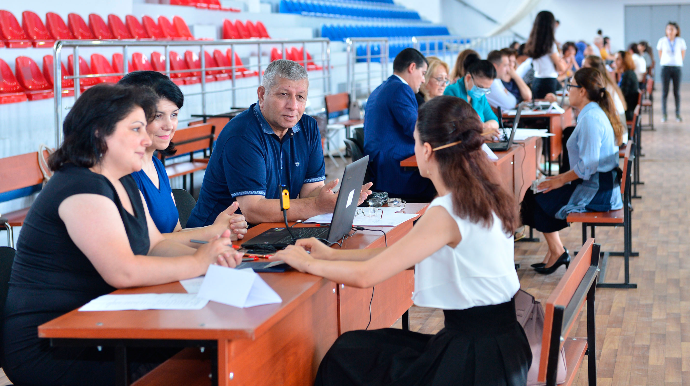 MİQ-in müsahibə mərhələsinə hazırlaşan namizədlərə MÜRACİƏT EDİLDİ