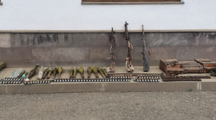 Xocavənddə ermənilərin atıb qaçdığı silah-sursat aşkarlanıb  - VİDEO