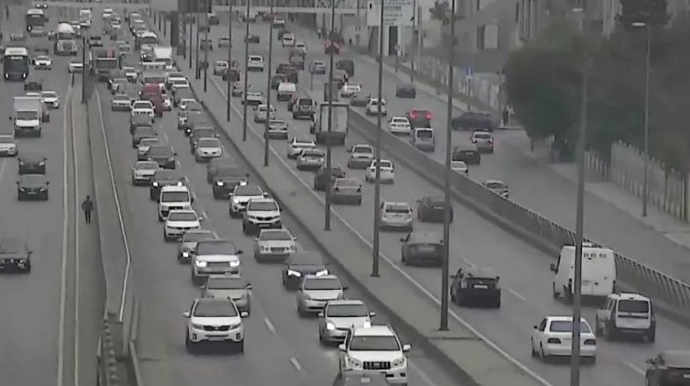 Bu metro stansiyalar istiqamətində TIXAC VAR