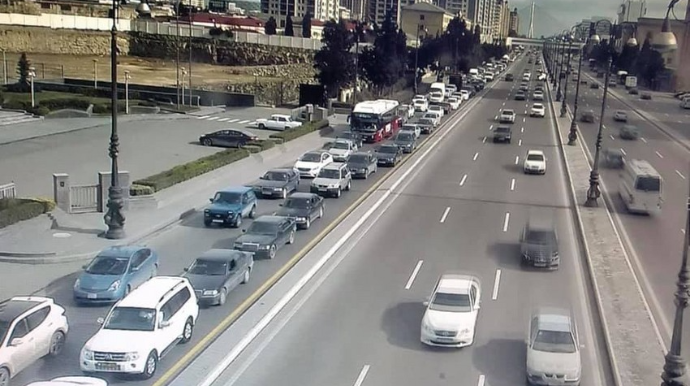 Bu prospektdə hərəkətin bərpası təmin olundu, sıxlıq var - FOTO - YENİLƏNİB