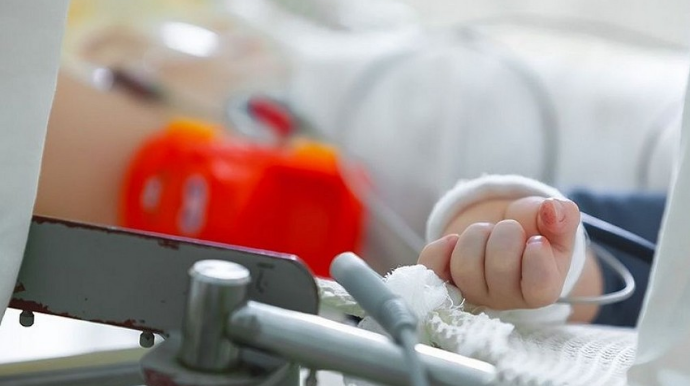 Daşkəsəndə 1 yaşlı körpə yanıq xəsarətləri alıb 