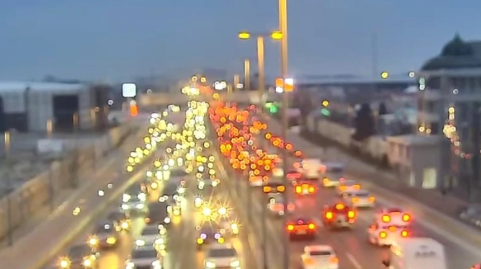 Paytaxtın bu küçələrində tıxac müşahidə olunur - SİYAHI 