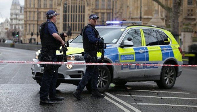 Londonun mərkəzində avtomobil piyadaları vurub, xəsarət alanlar var