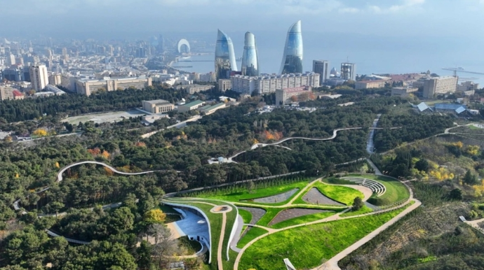 “Şəhərsalma və Memarlıq İli” Bakının nəqliyyat problemini həll edəcəkmi? 