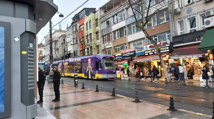 Dayanacaqda siqaret qadağası  - FOTO